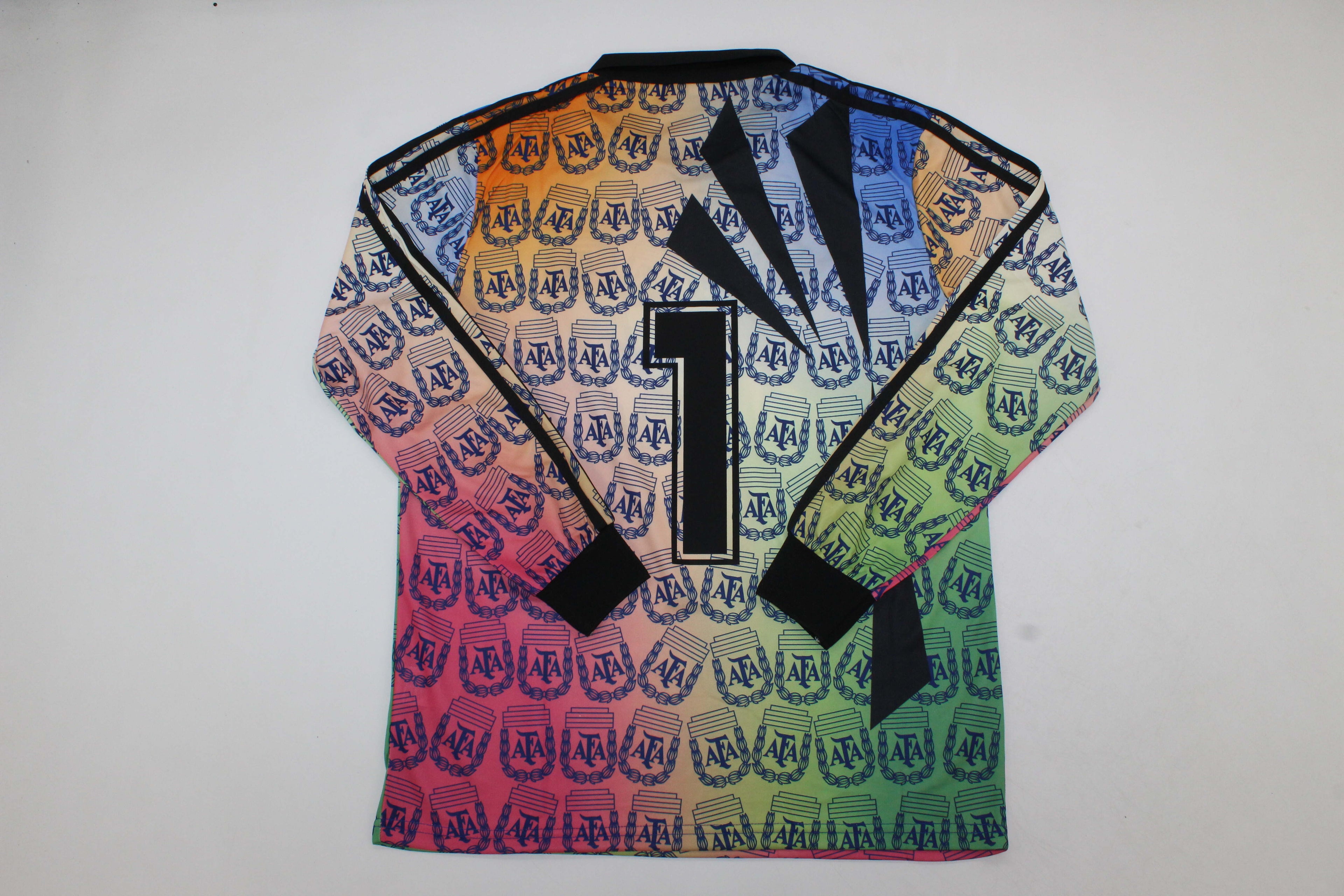ARGENTINA 93-94 GK Manga larga — National Retro