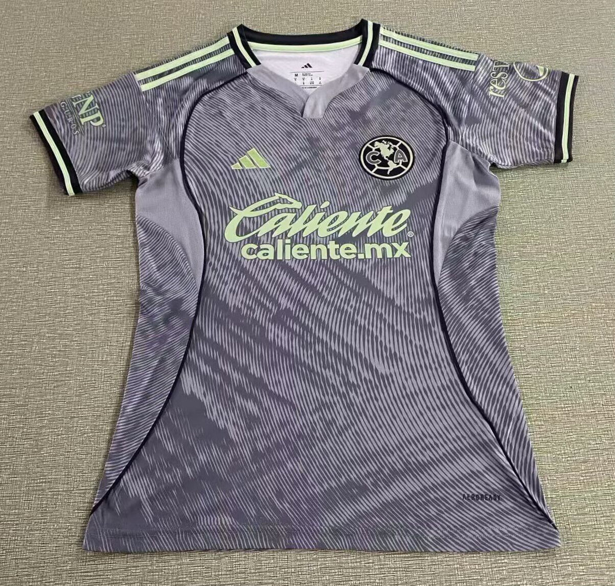 AMERICA GIRL — Liga MX