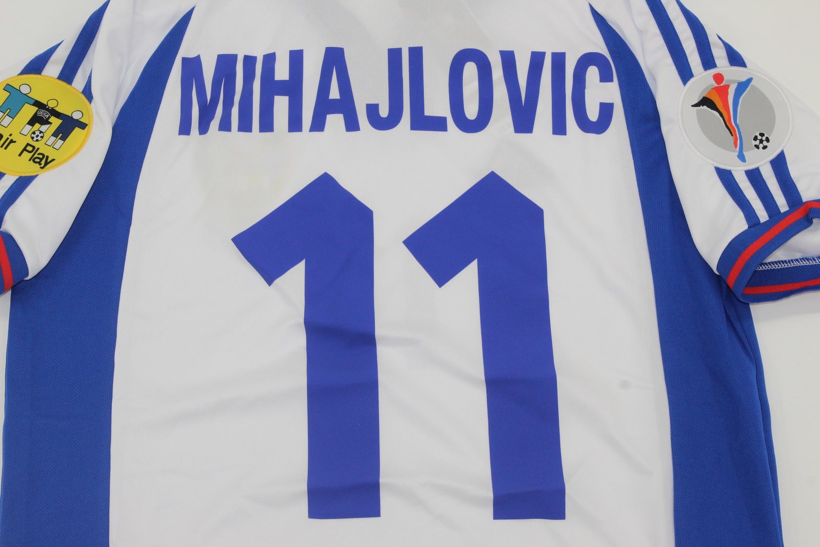 YUGOSLAVIA 2000 — National Retro