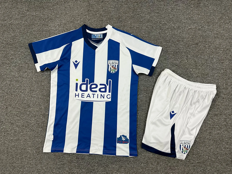 25-26 West Bromwich Albion home kid kit