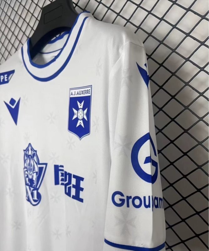 AJ Auxerre 2025/26 Home Jersey size S-2XL