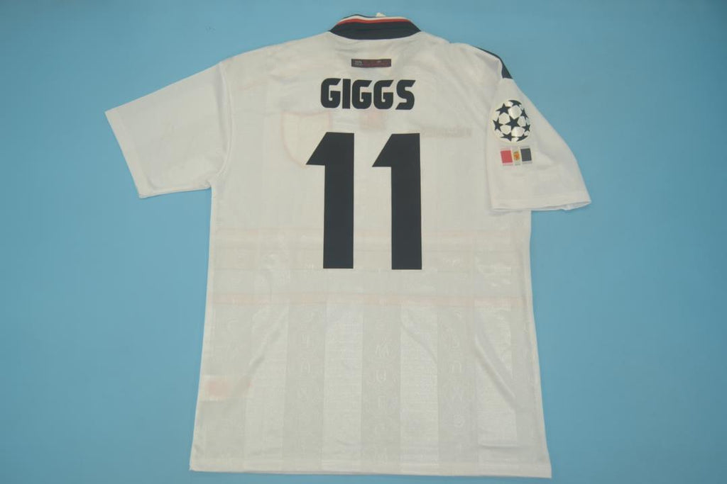 MANU 97-99 AWAY — Club Retro