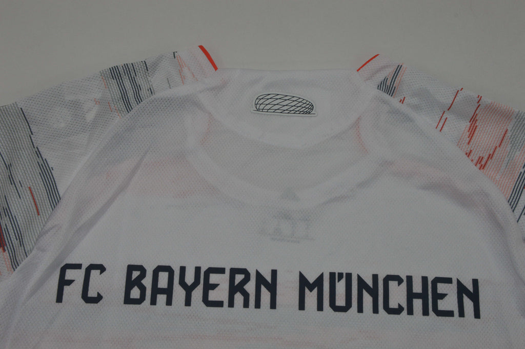 BAYERN Manga larga Version autentica/jugador — Bundesliga