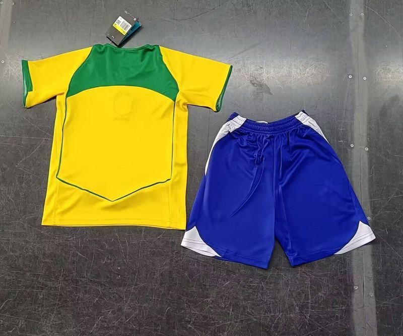 Brazil 04 home kid kits
