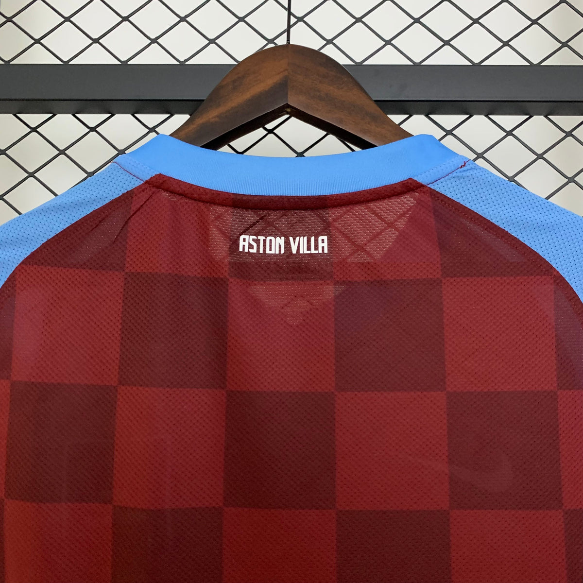 Retro Aston Villa 11/12 Home S-XXL