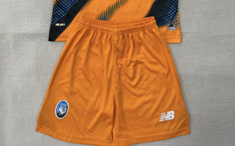 ATALANTA Pantalon corto — Serie A