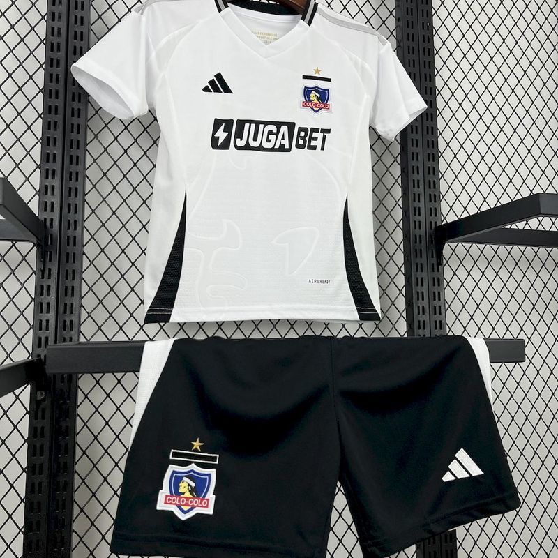 25-26 Colo Colo home kid kit