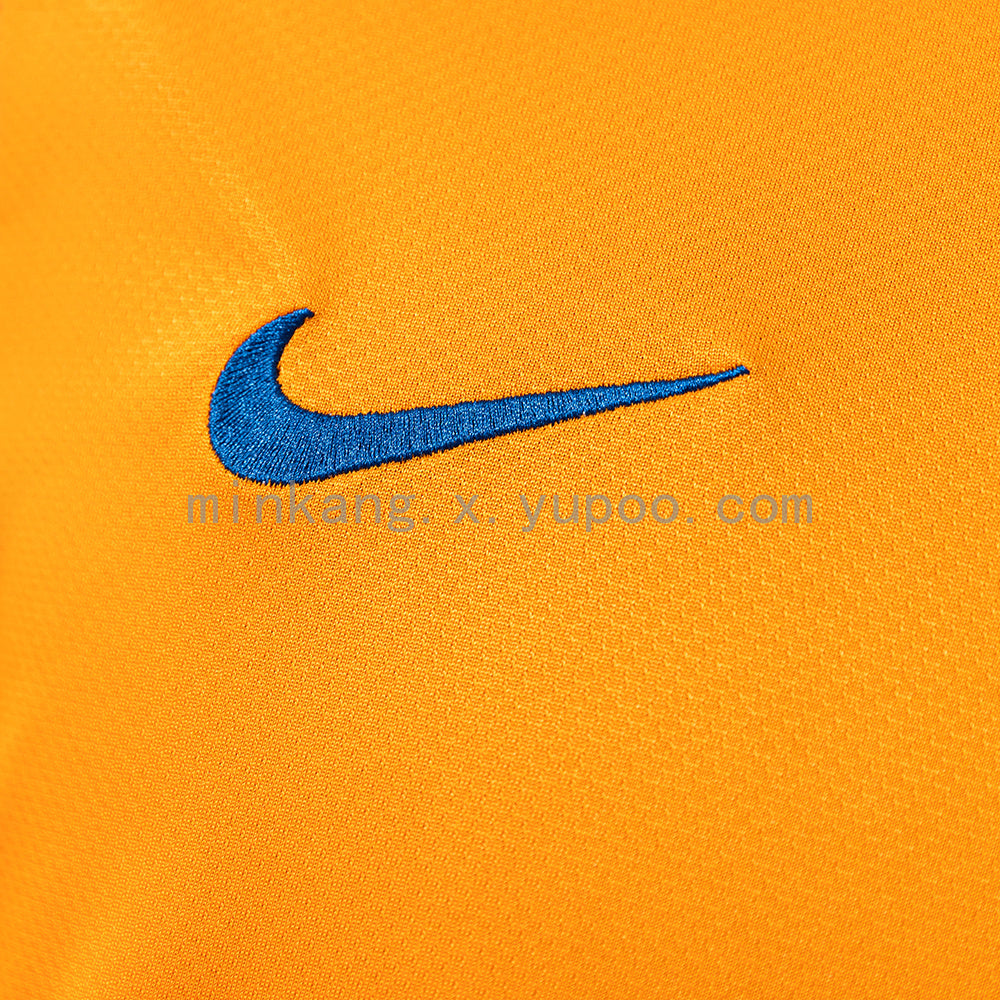 Retro Barcelona 06/07 Away S-XXL