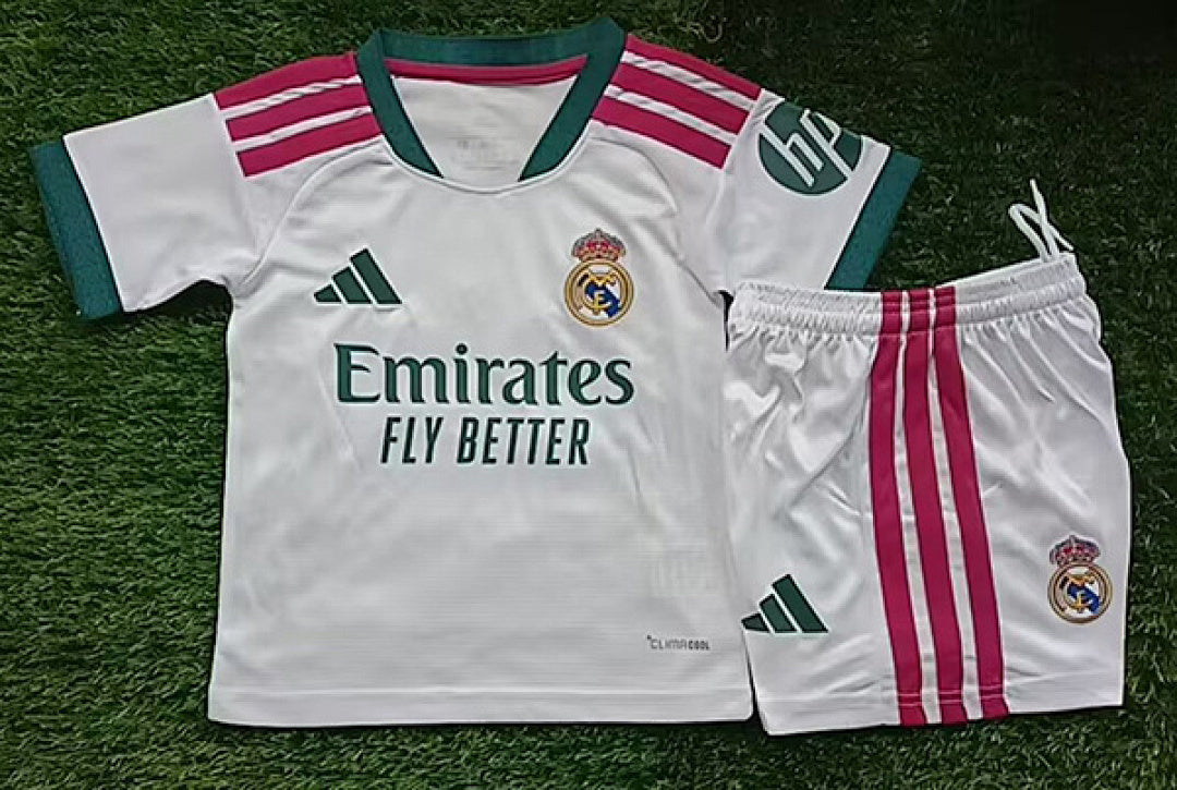 Real Madrid 2026/27 Home (picture version ) Kids kit Jerseys SIZE 16-28
