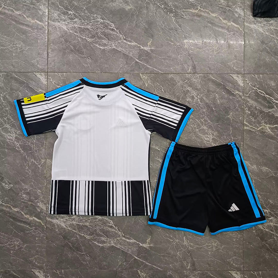 Kids Kit Newcastle United 2026/27 Home Soccer Jersey Size 16-28