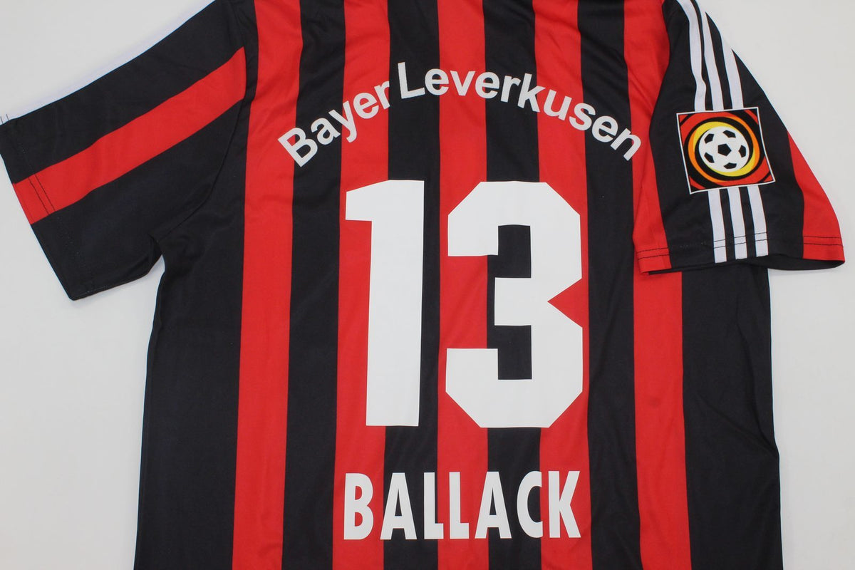 LEVERKUSEN 01-02 — Club Retro