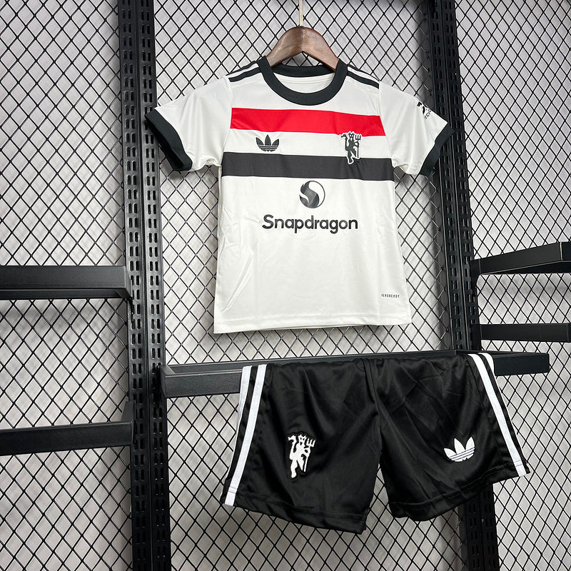 24-25 Manchester United third away kid kit