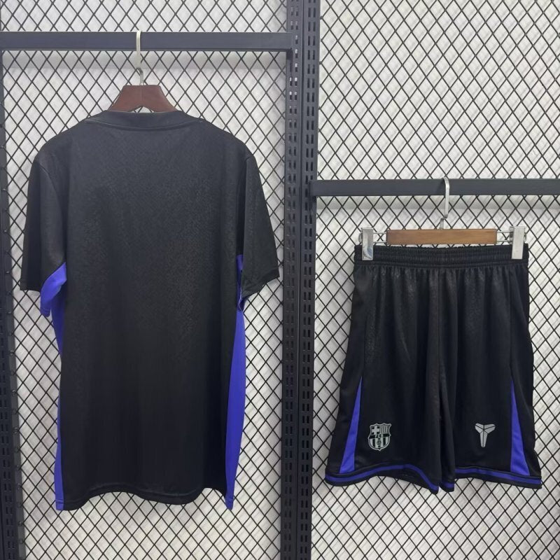 25-26 Barcelona Black Special kid kit