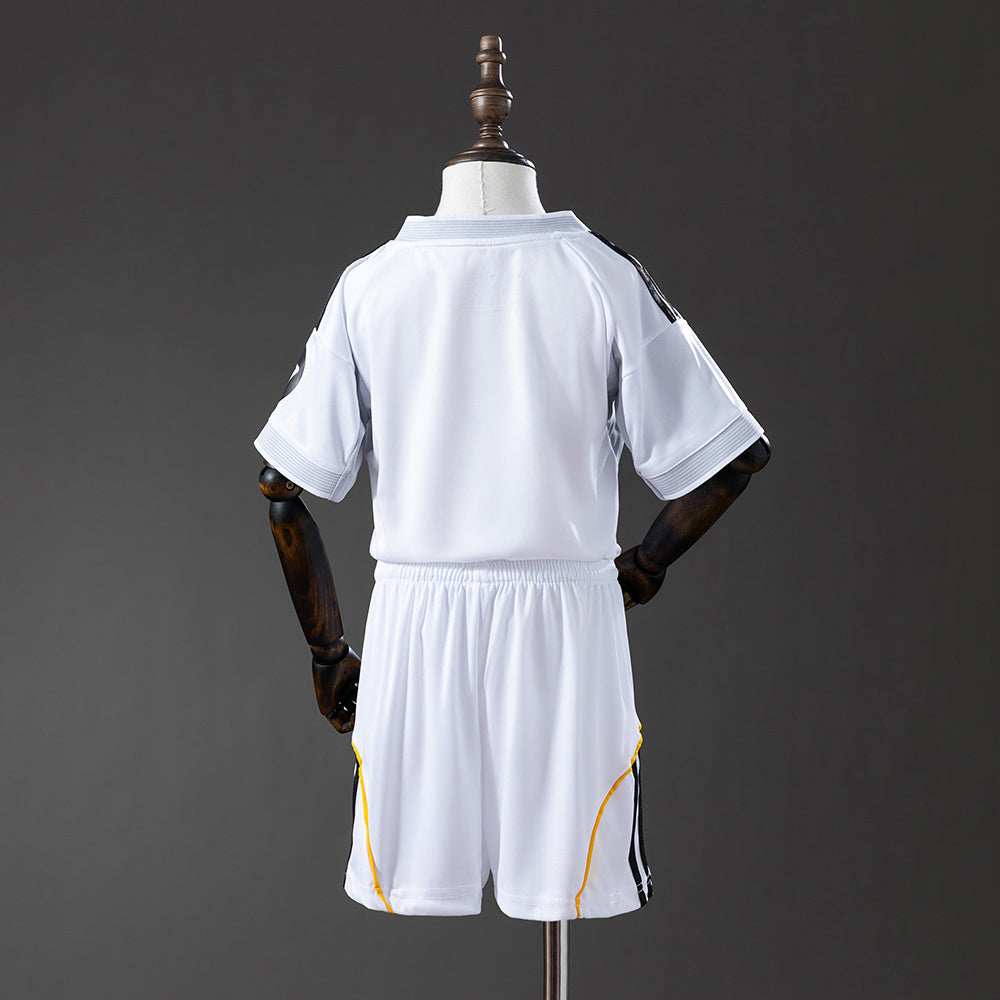 Real Madrid 25/26 Home kids kit Jersey SZIE 16-28