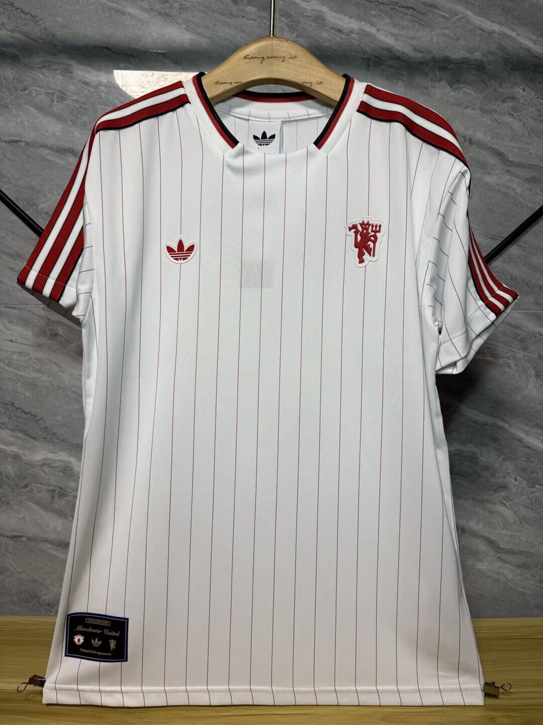 MAN U ICON Version autentica/jugador — Adidas Icon