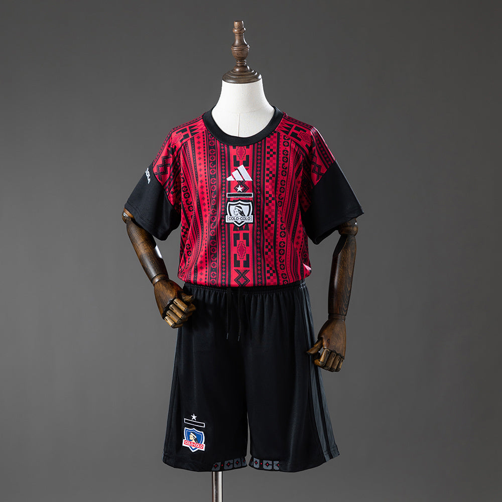 Colo Colo 26/27 Pre-Match Kids Kit Size 16-28
