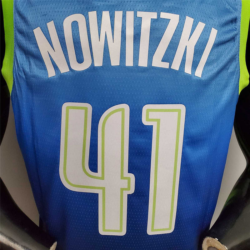 Nowitzki #41 Dallas Mavericks blue idol