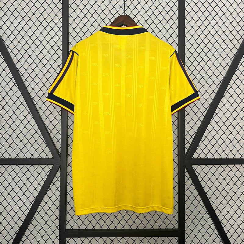86-88 Arsenal away