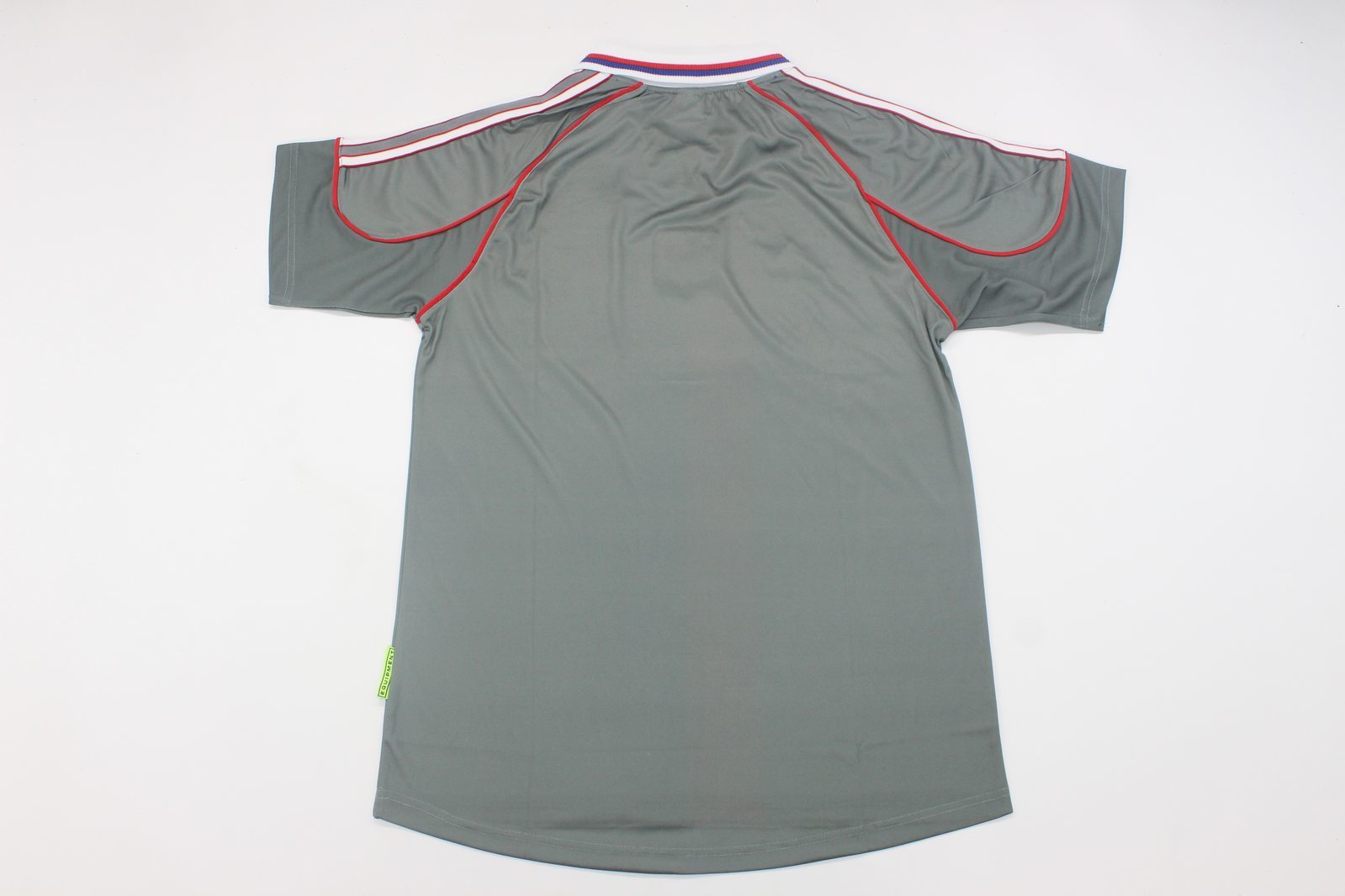 LYON 00-01 — Club Retro