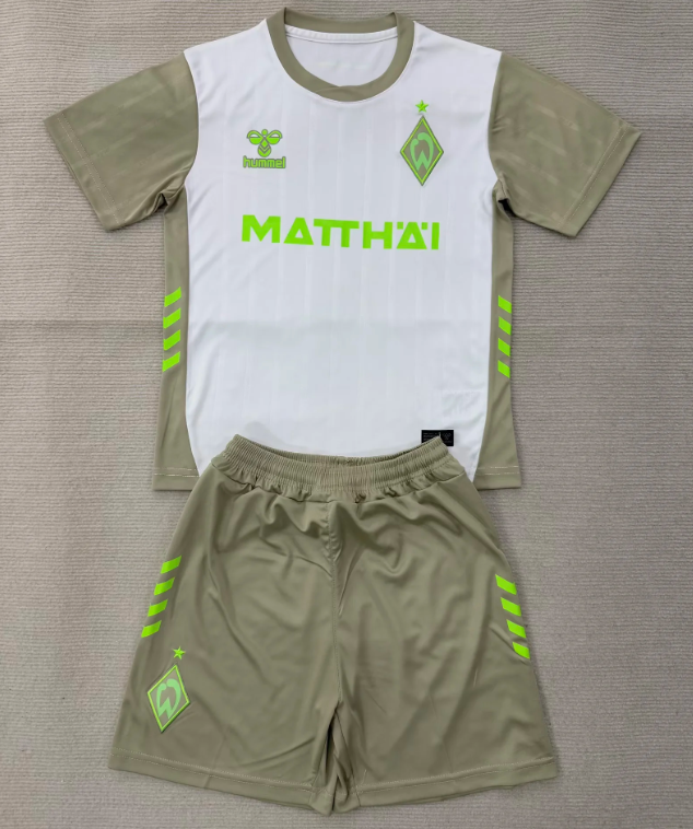 WERDER BREMEN Kit infantil — Bundesliga