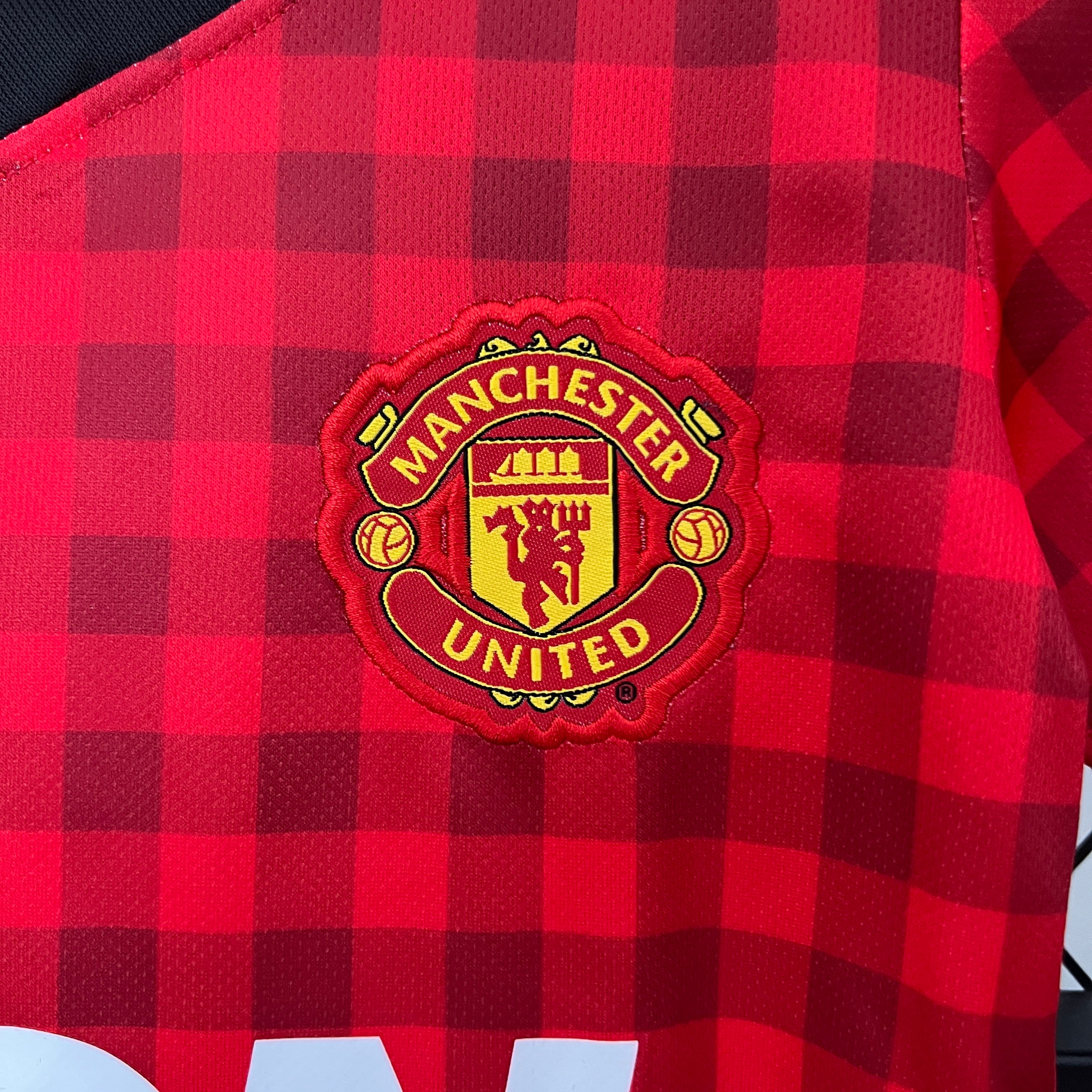 kids M-U 12/13 home size: 16-28
