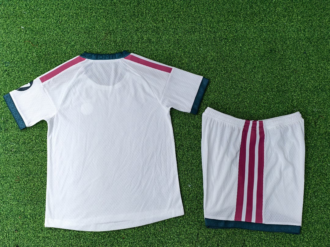 Real Madrid 2026/27 Home Player Version Kids kit Jerseys SIZE 16-28