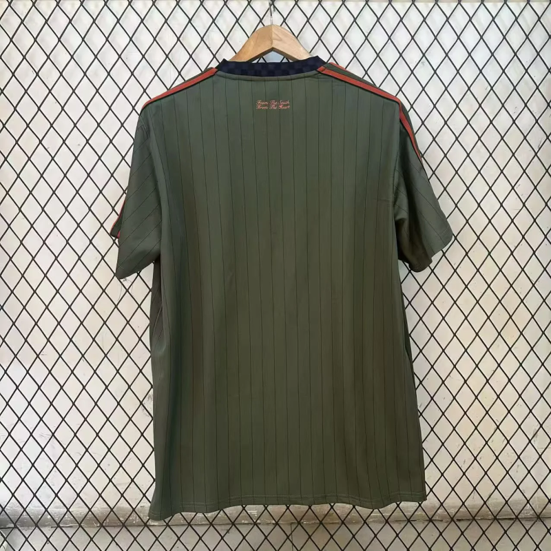 25-26 Bayern Dark Green Retro Model Jersey