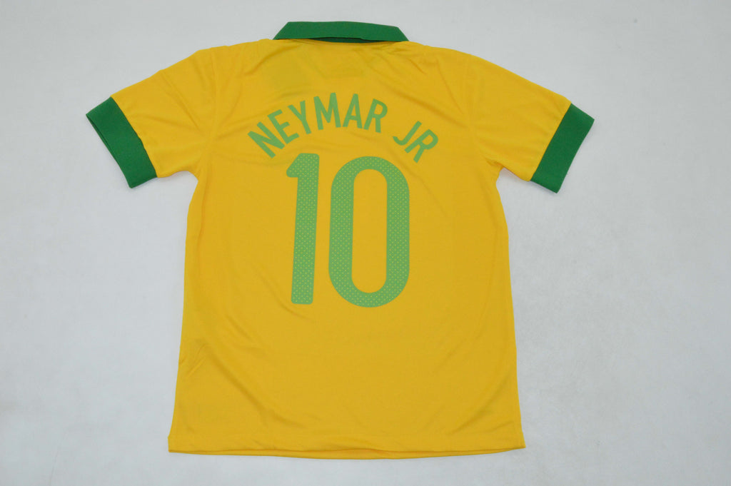 BRASIL 13 — National Retro