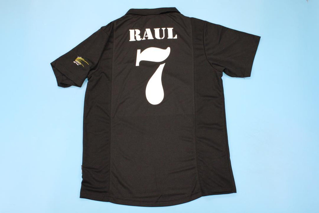 MADRID 01-02 AWAY — Club Retro