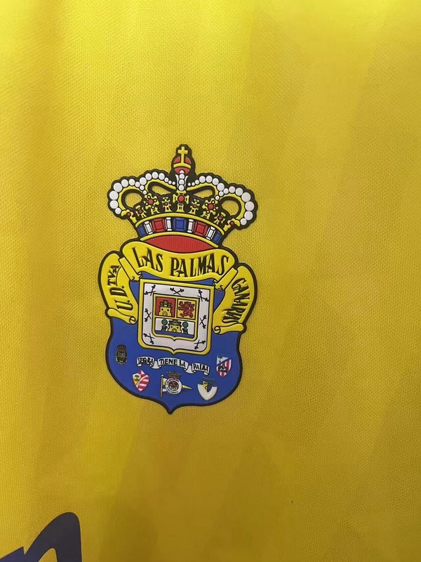 25-26 Las Palmas home soccer jersey