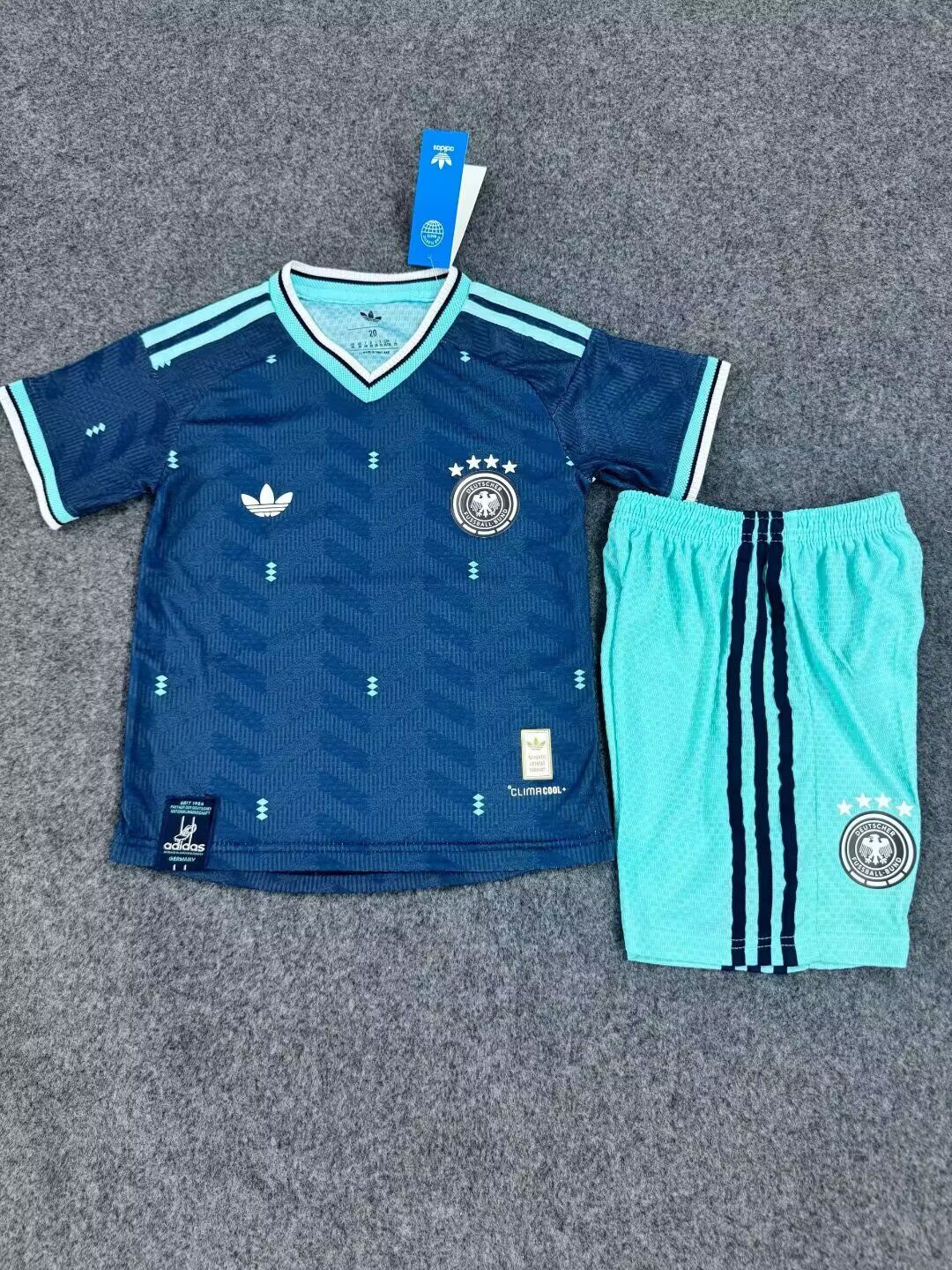 GERMANY 26 Kit infantil Version autentica/jugador — World Cup 2026