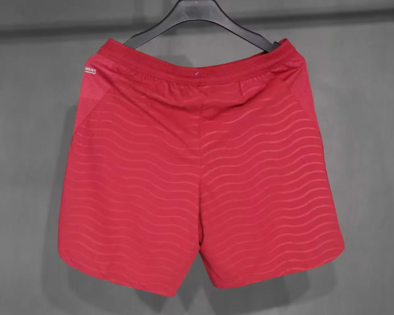 PORTUGAL 26 Pantalon corto Version autentica/jugador — World Cup 2026