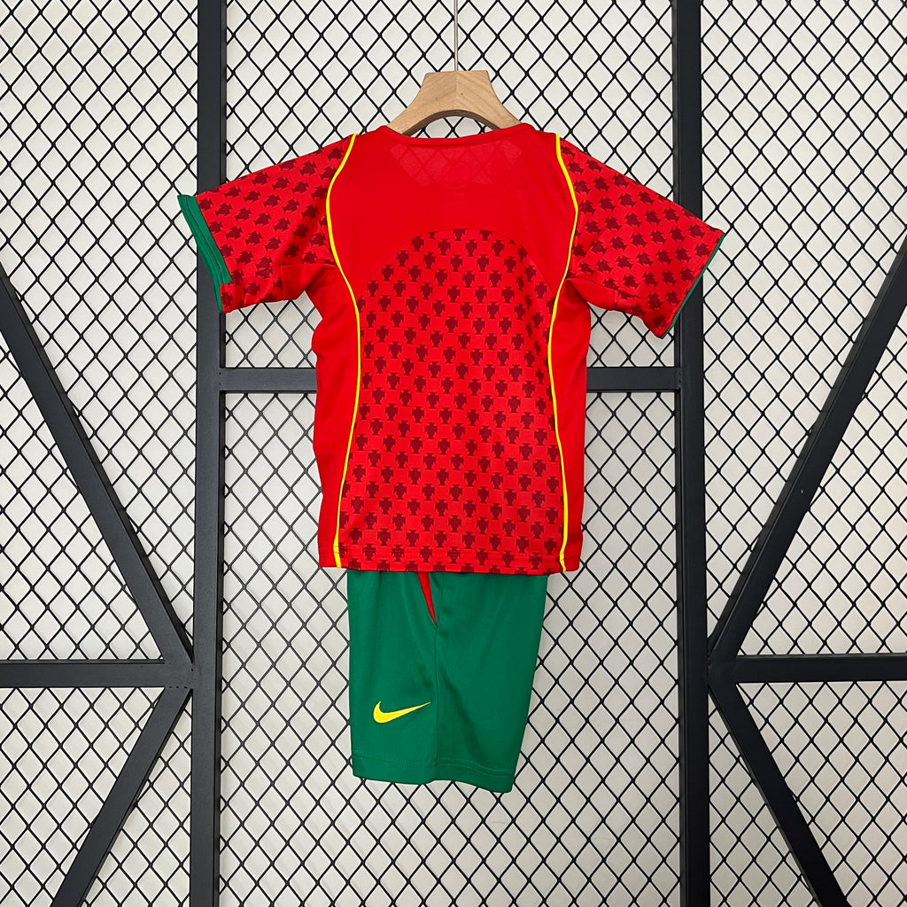 kids Portugal 2004 Home size: 16-28