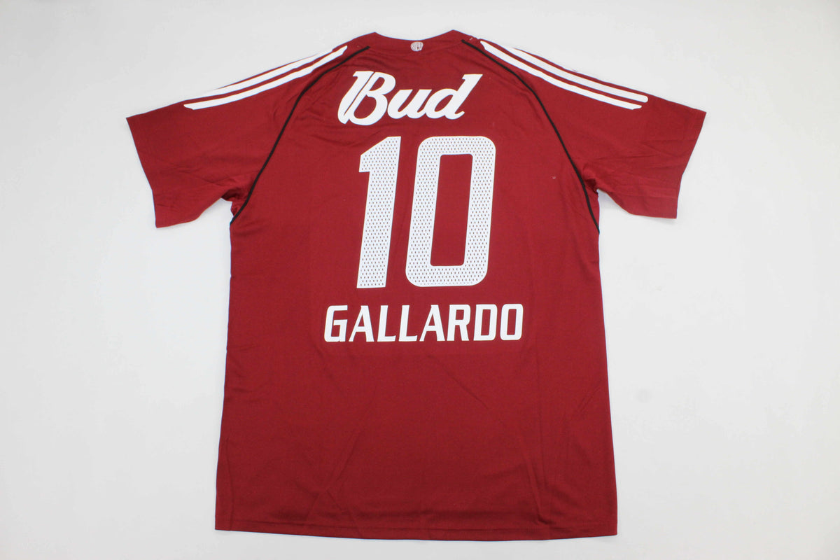 RIVER 05-06 — Club Retro