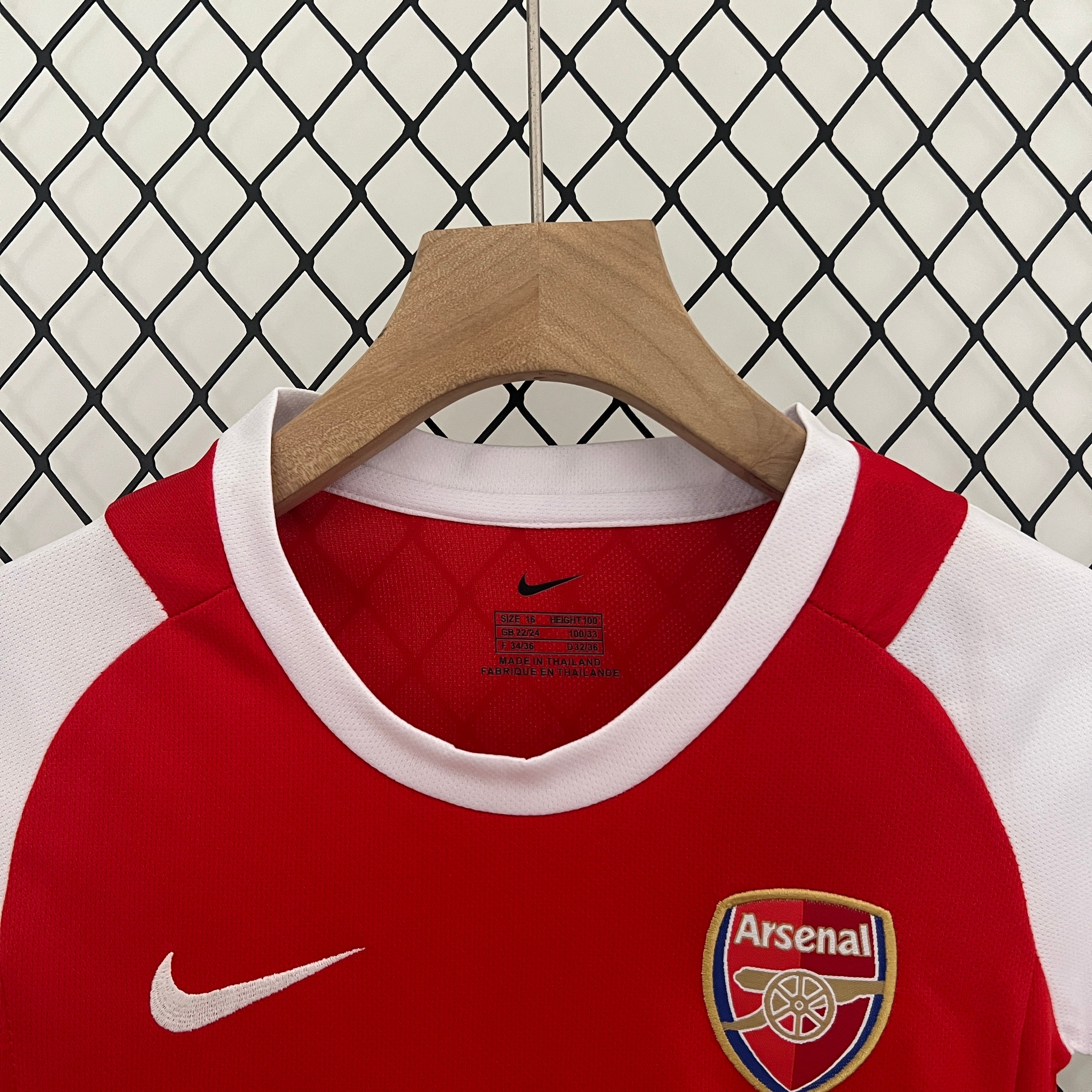kids Arsenal 02/04 home size: 16-28