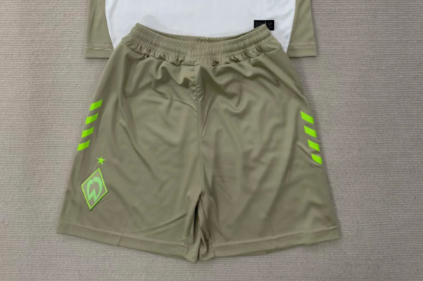 WERDER BREMEN Pantalon corto — Bundesliga