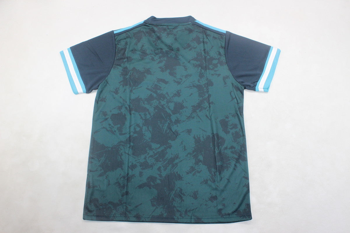 ARGENTINA 20 — National Retro