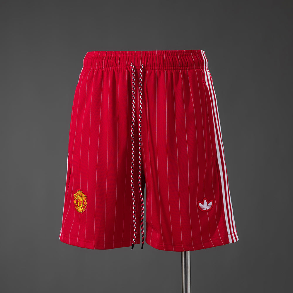 M-U Terrace Icons Shorts Red S-XXL