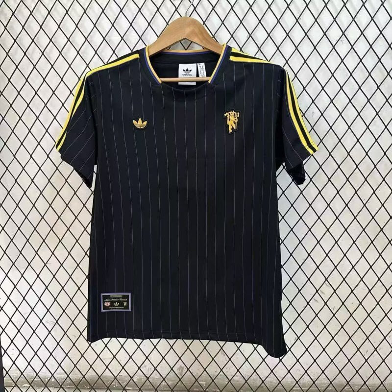 25-26 MNU Black retro Model Jersey