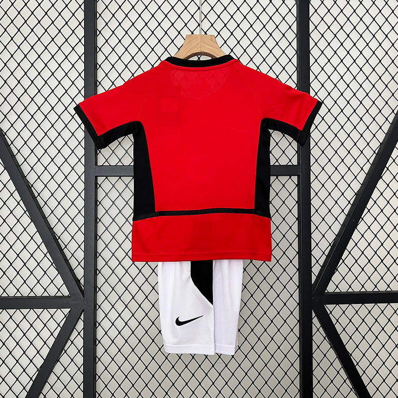 Manchester United 02-04 home kids retro jersey