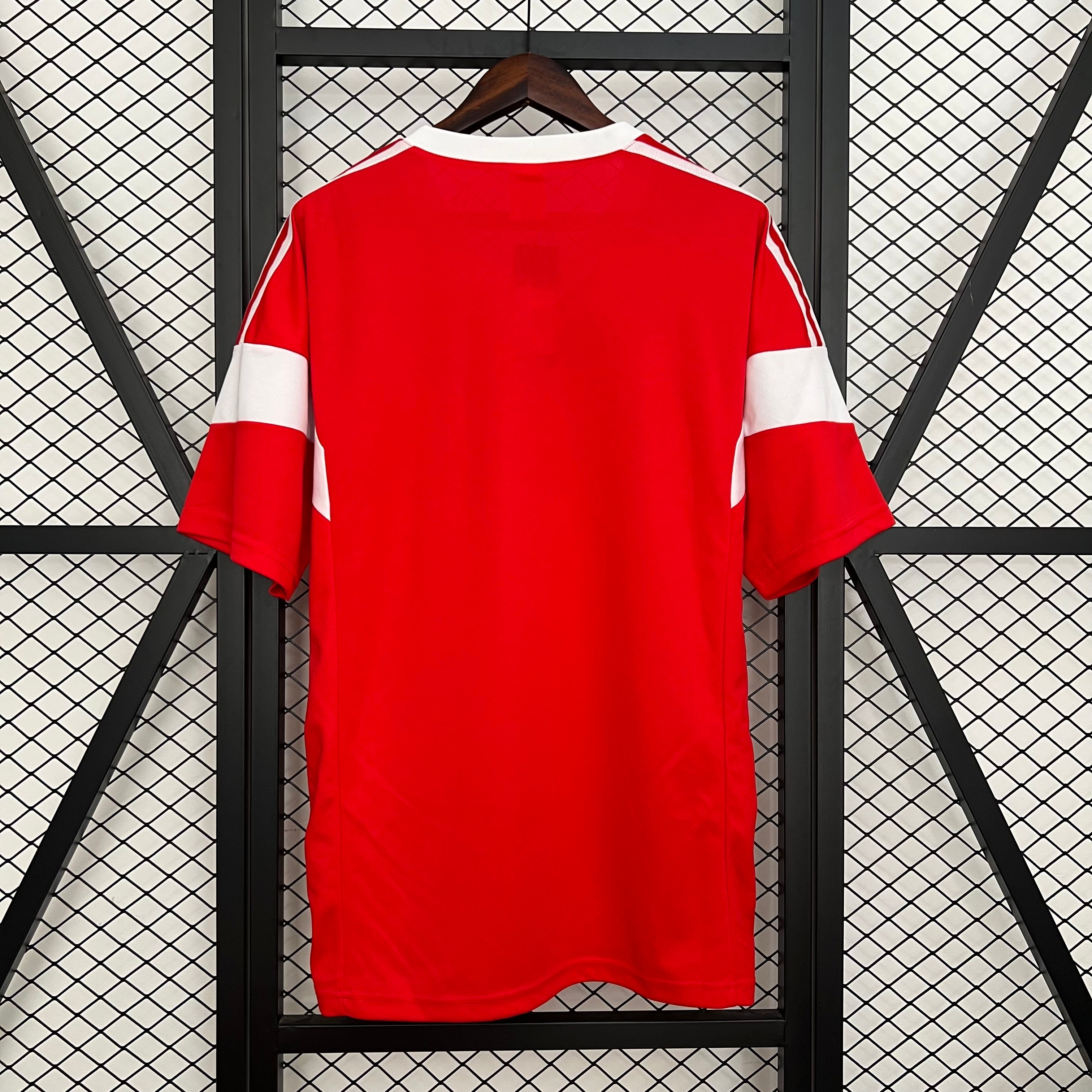 Retro Hamburg 1988 Red S-XXL