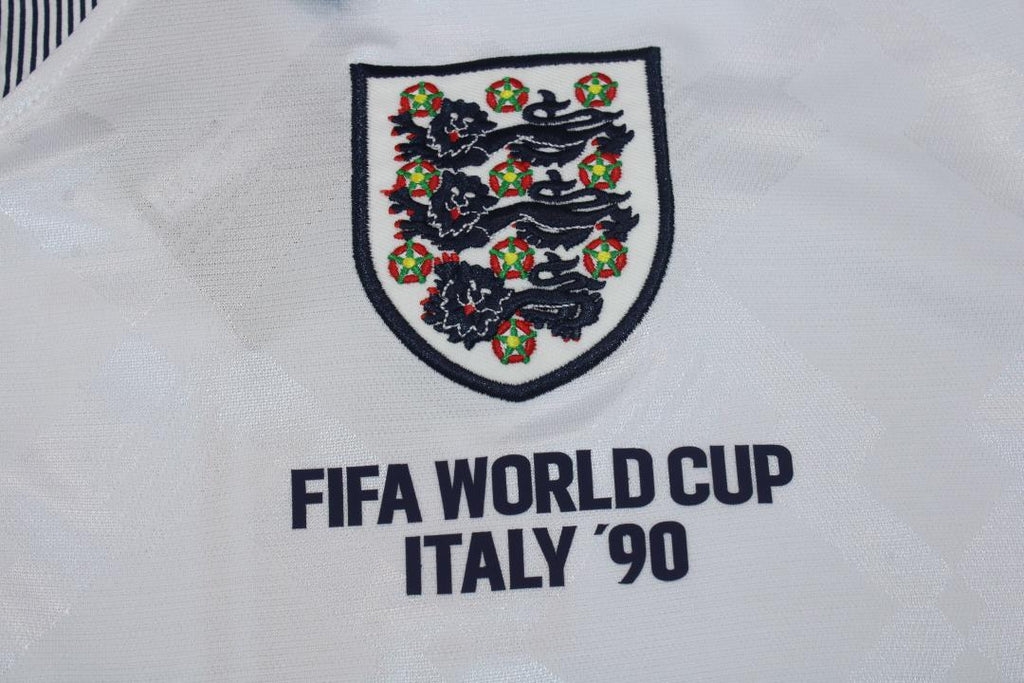 ENGLAND 1990 — National Retro