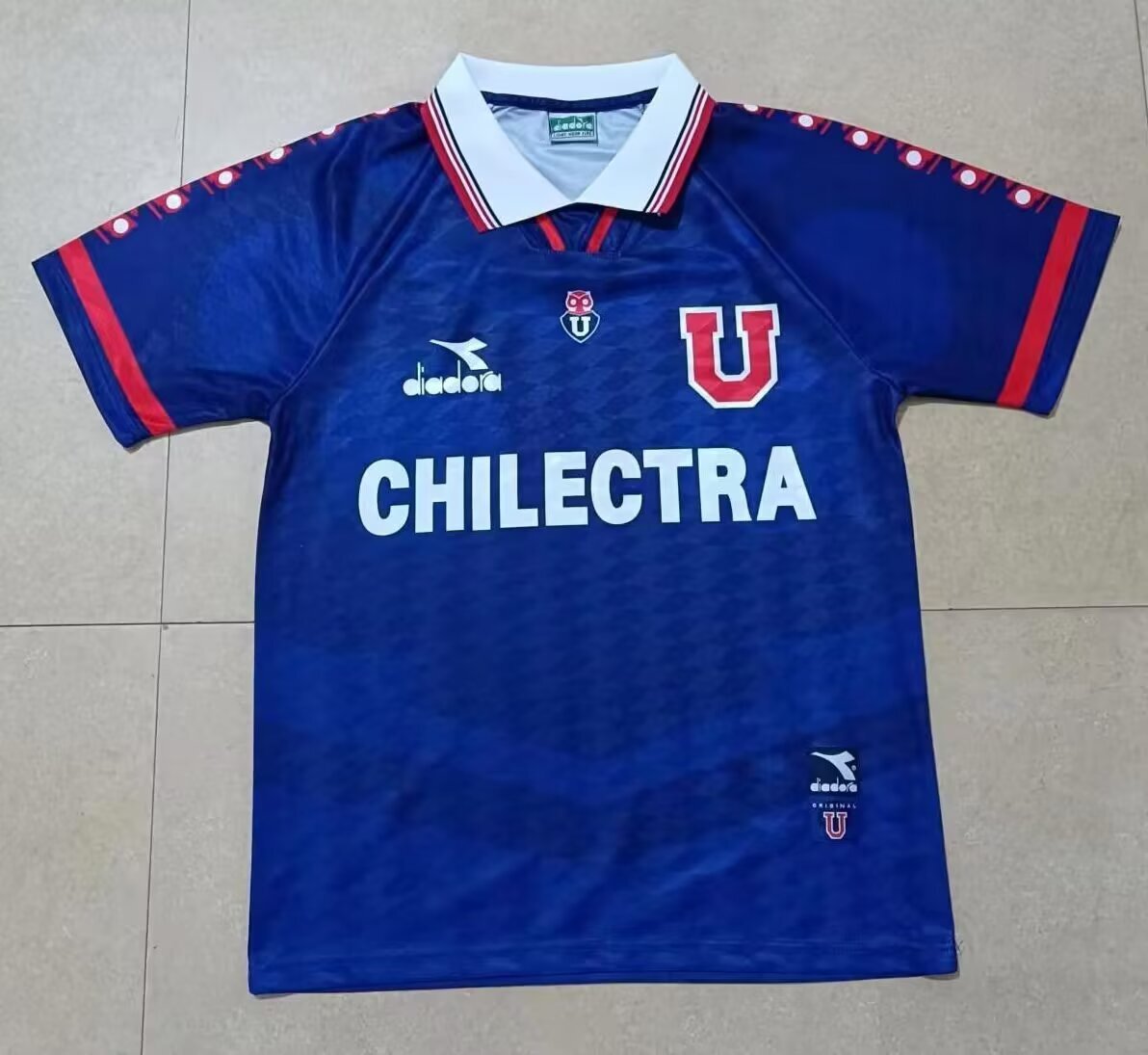 UNIVERSIDAD CHILE 96 — Club Retro