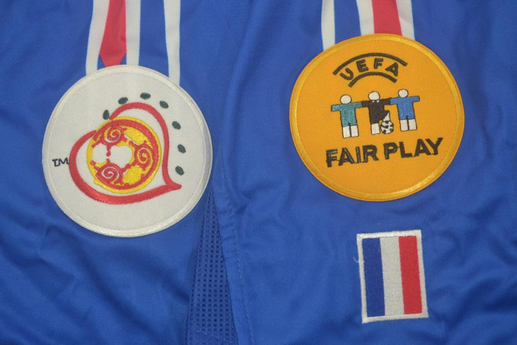 FRANCE 2004 — National Retro