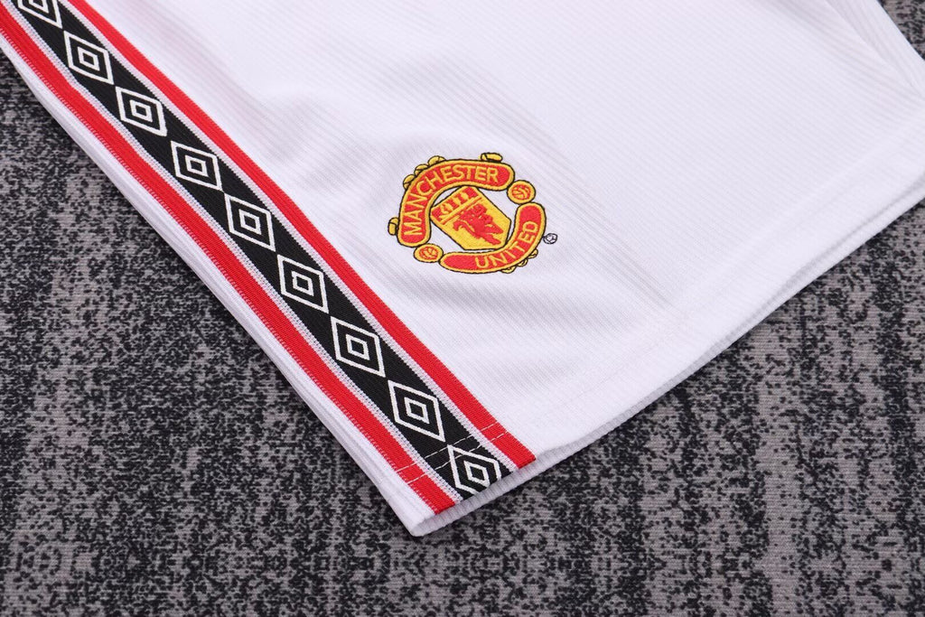 MAN U 98 Kit infantil — Club Retro