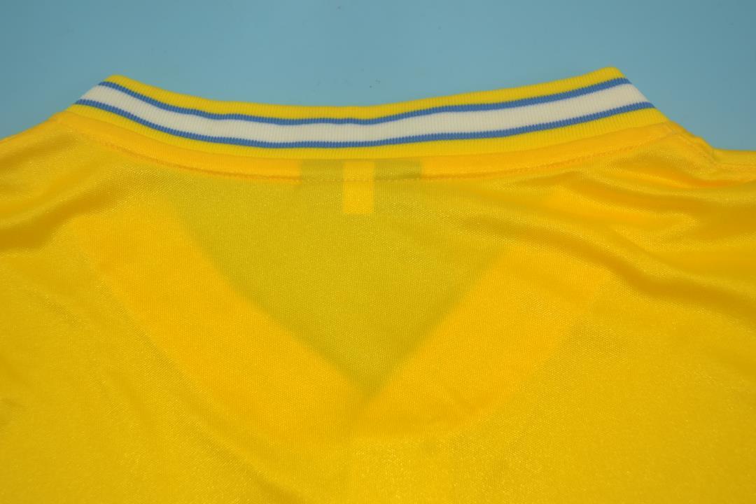 LEEDS UNITED 96-99 — Club Retro
