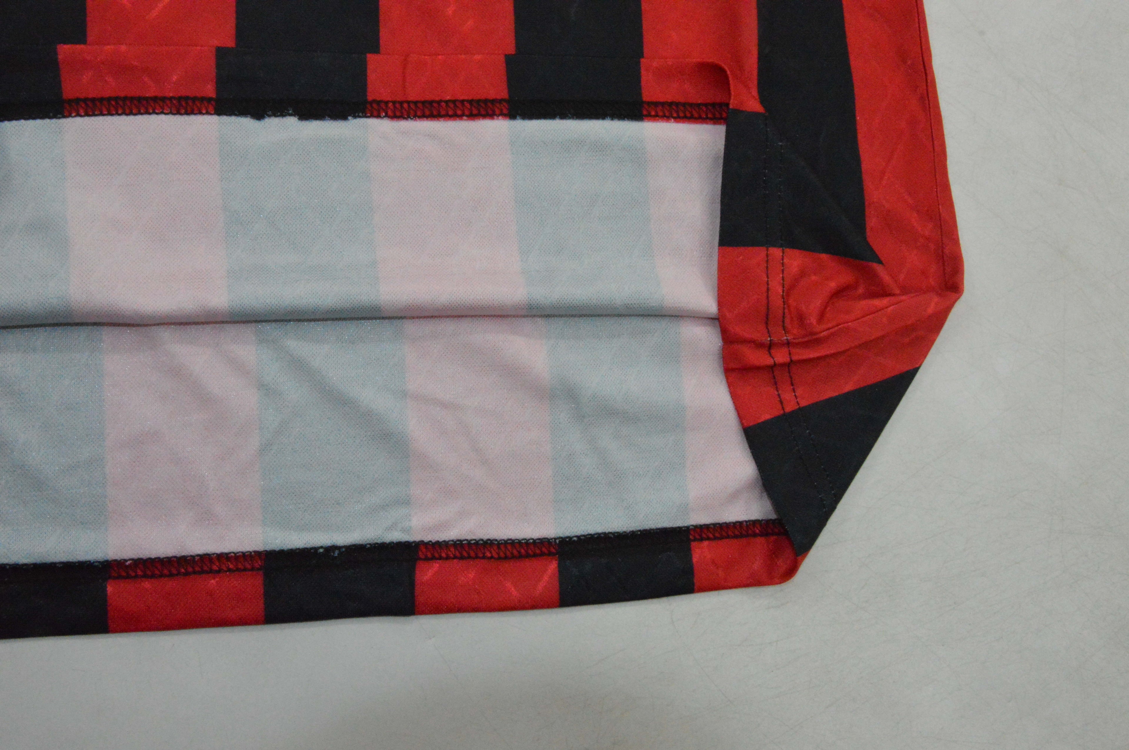MILAN 95-96 — Club Retro