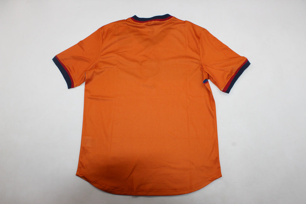 B-A 98-00 — Club Retro