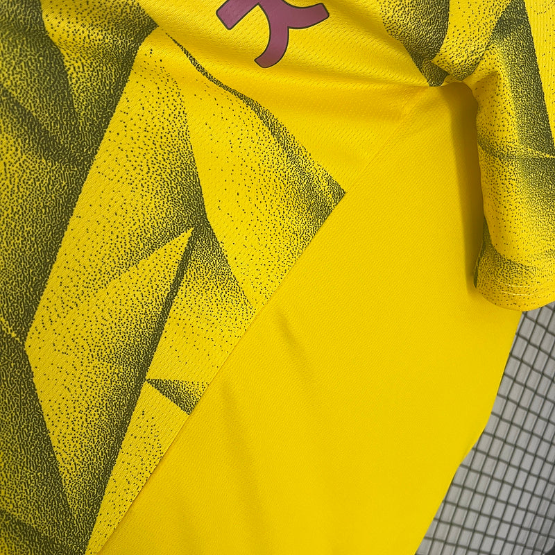 23-24 Dortmund third away jersey