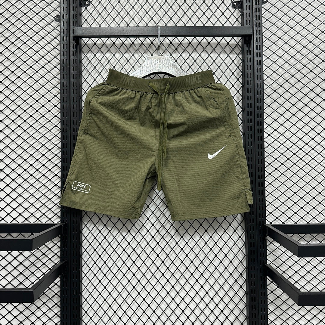 3302款 Pantalón cortoM~3XL